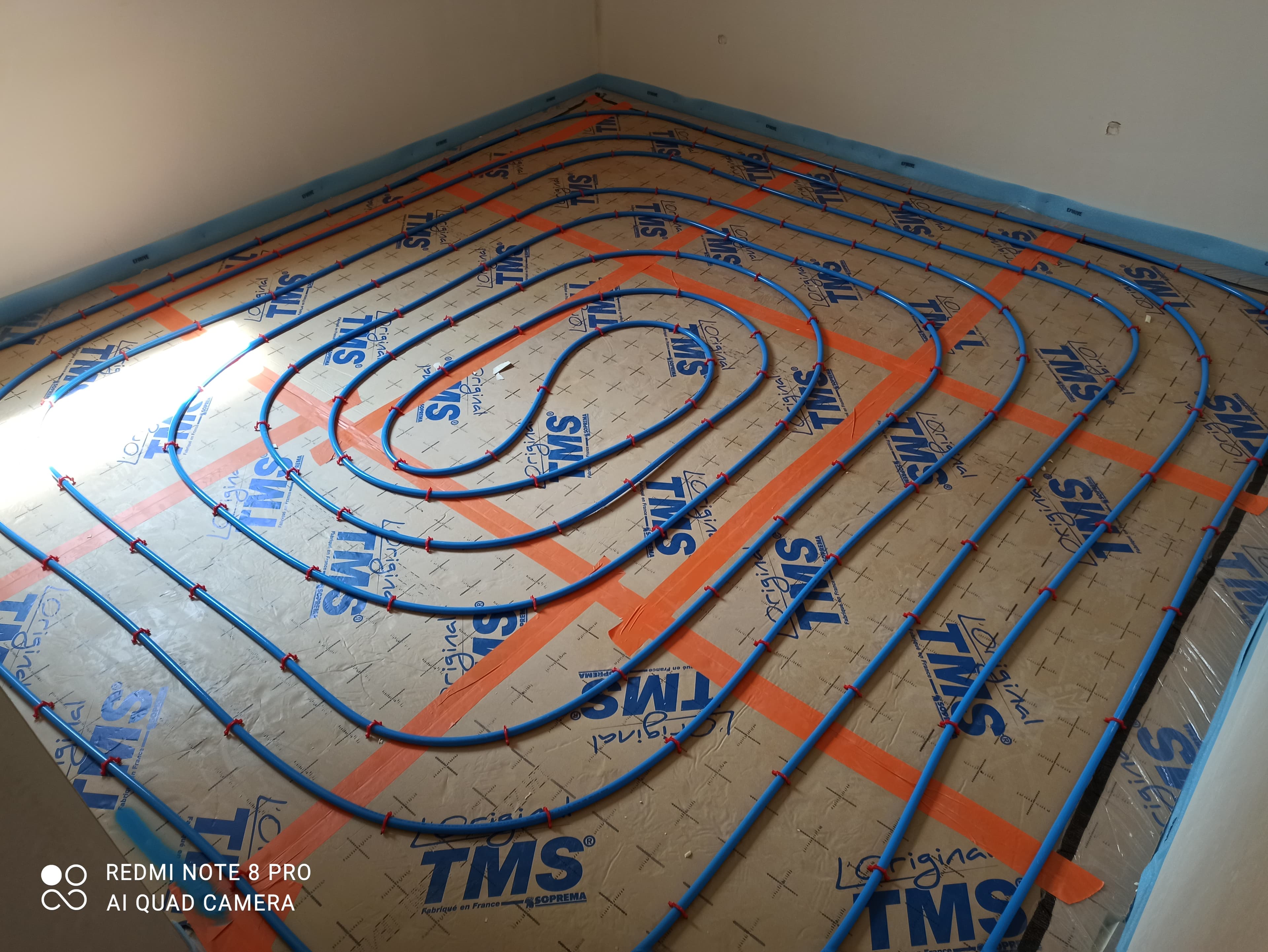 Plancher chauffant TMS — boucles de distribution